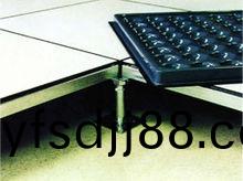 全(quan)鋼(gang)防靜(jing)電(dian)地闆